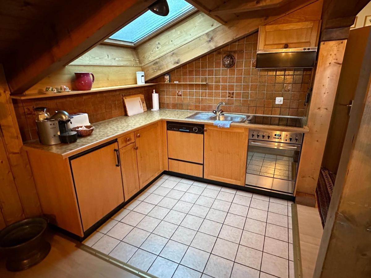 Dachwohnung Mit Charme Im Haus Luchre, ツェルマット エクステリア 写真